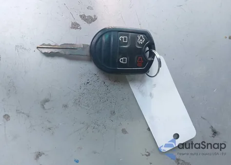 2013 Ford Explorer z USA, uszkodzony, nr VIN 1FM577D83GC248790